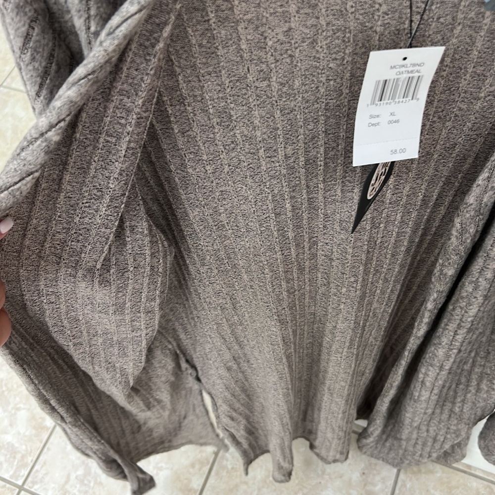 NEW Bobeau Oatmeal Soft Cardigan - Picture 5 of 9